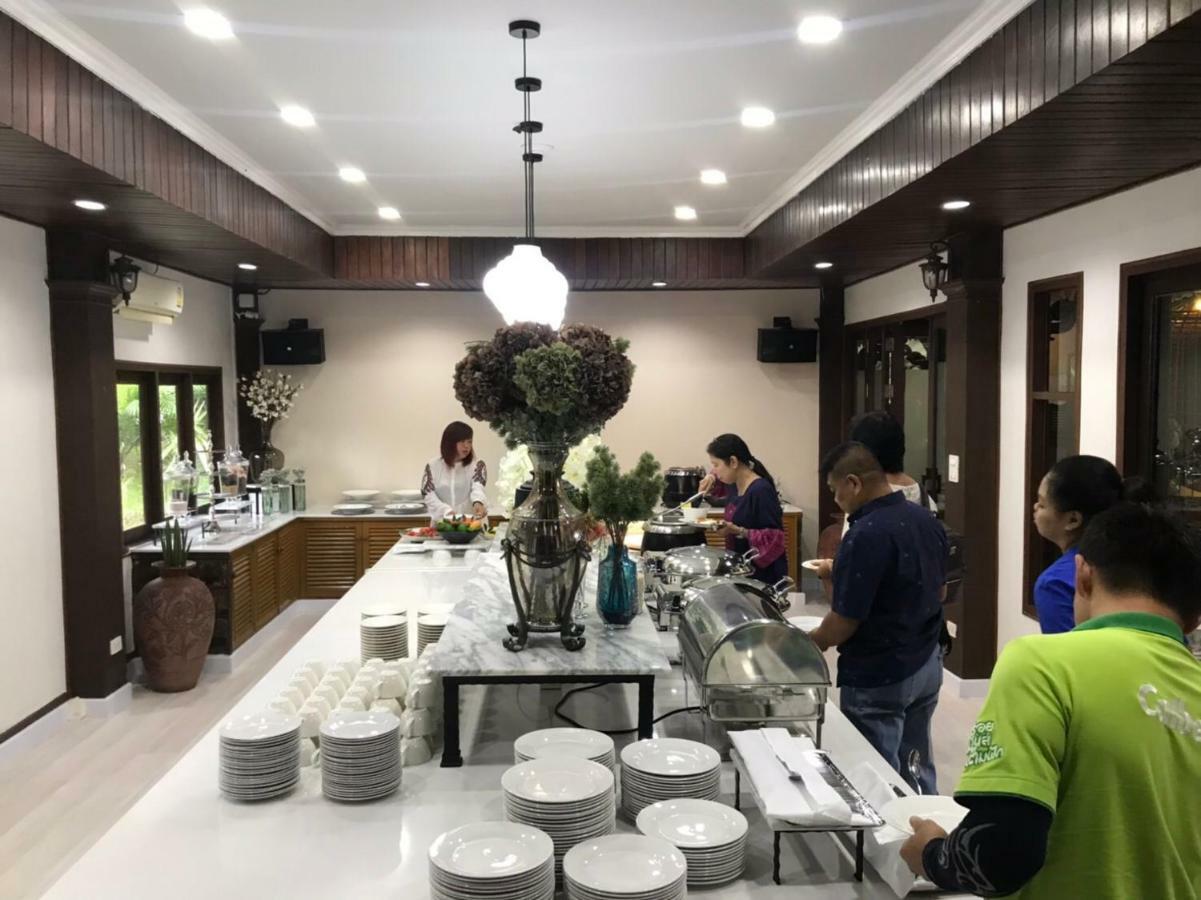 港花园景观度假酒店 清莱 外观 照片